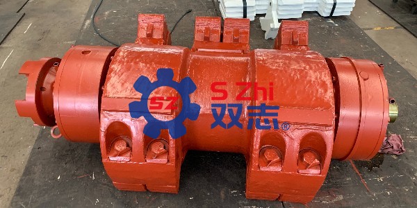 刮板輸送機(jī)的破碎軸組多久要更換一次？_河南雙志