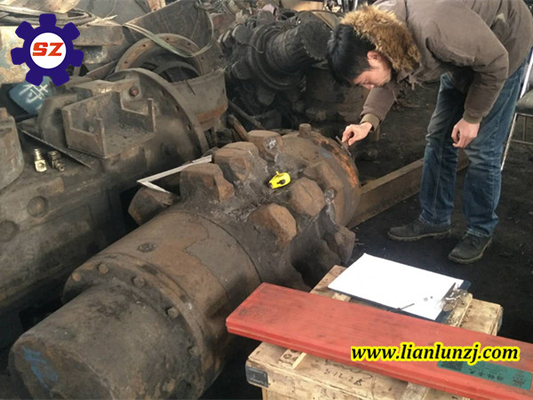 “量身定做”--雙志煤機現場測繪鏈輪組件！