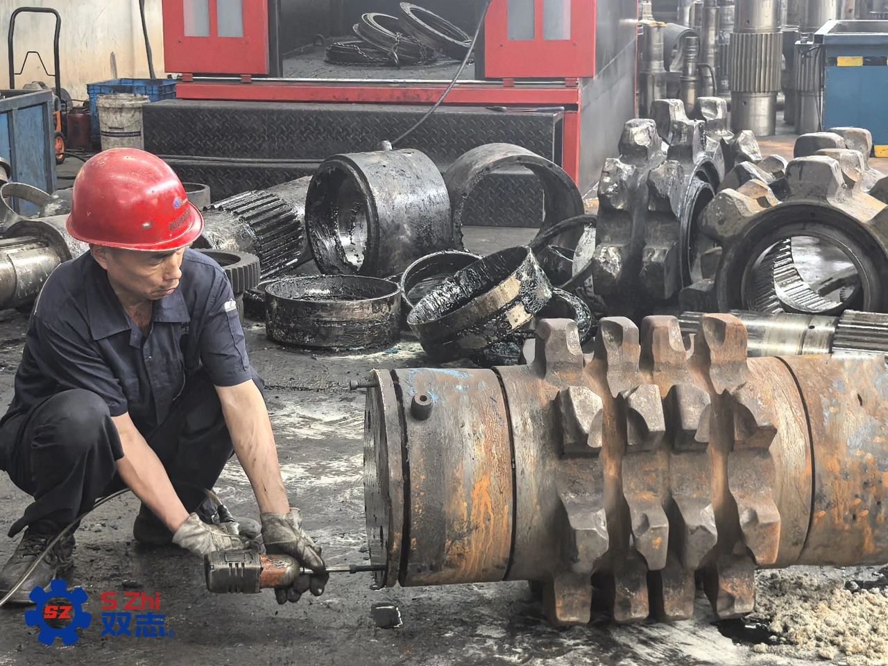 拆卸、定損——舊件鏈輪軸組到廠第一步！